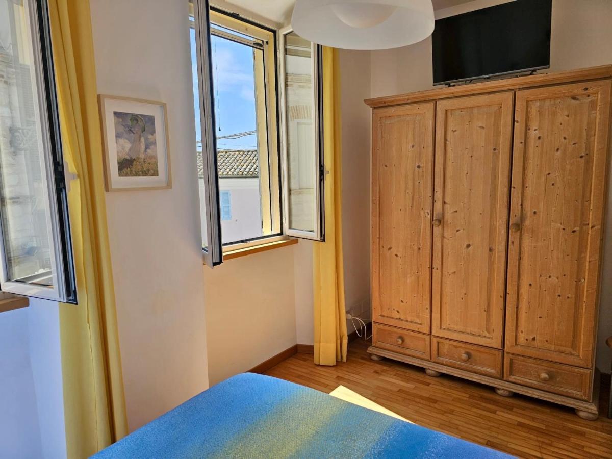 N266 - Numana, Deliziosa Casa In Centro Storico Apartment Numana